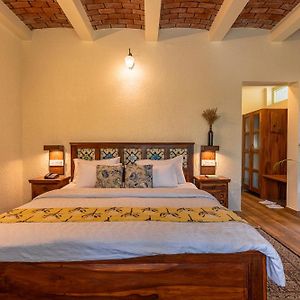 King Room Lake View